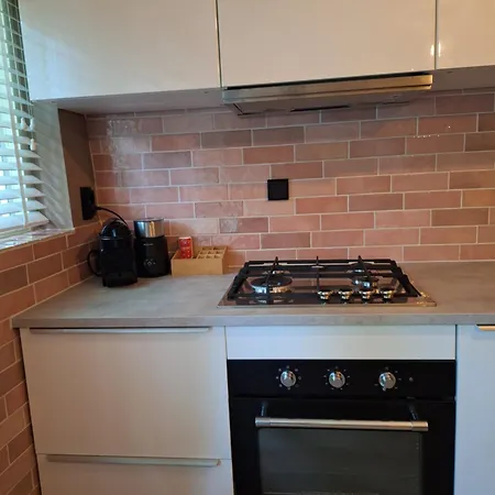 Heerlijk Boshuisje Bosnest De Vink Met Privetuin Nabij Veluwepark Prázdninový dům *