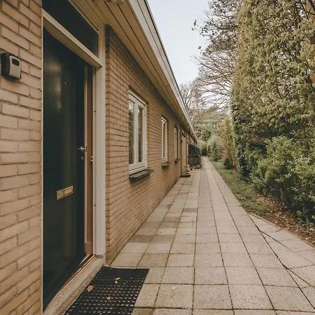 Heerlijk Boshuisje Bosnest De Vink Met Privetuin Nabij Veluwepark Otterlo