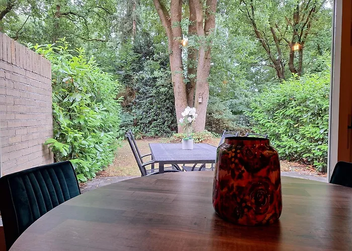 Heerlijk Boshuisje Bosnest De Vink Met Privetuin Nabij Veluwepark Semesterbostad